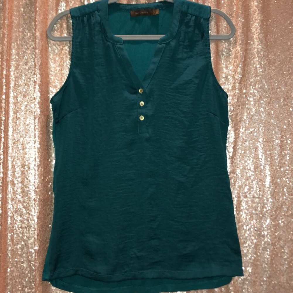 ⭐️3/$15 THE LIMITED - Emerald Green Tank / Blouse